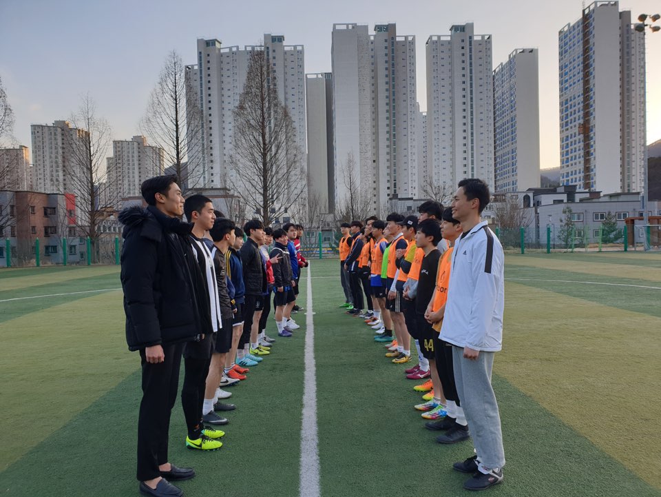 축구 친선 경기(영어영문학과VS공공행정학과) 이미지